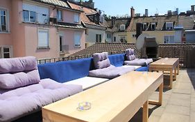 Stay2Night City Center Hostel